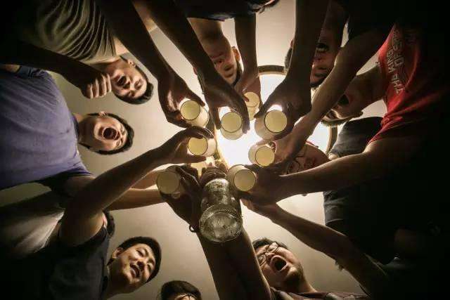 广州东大医院：喝酒吃辣令痔疮爆裂 四大原因可令痔疮发作