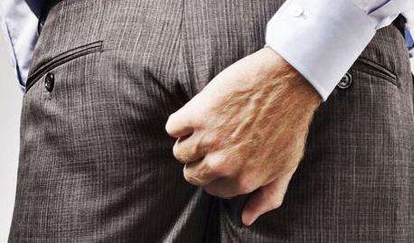 菊花处又湿又痒怎么办才好呢 广州东大肛肠医院骗人吗